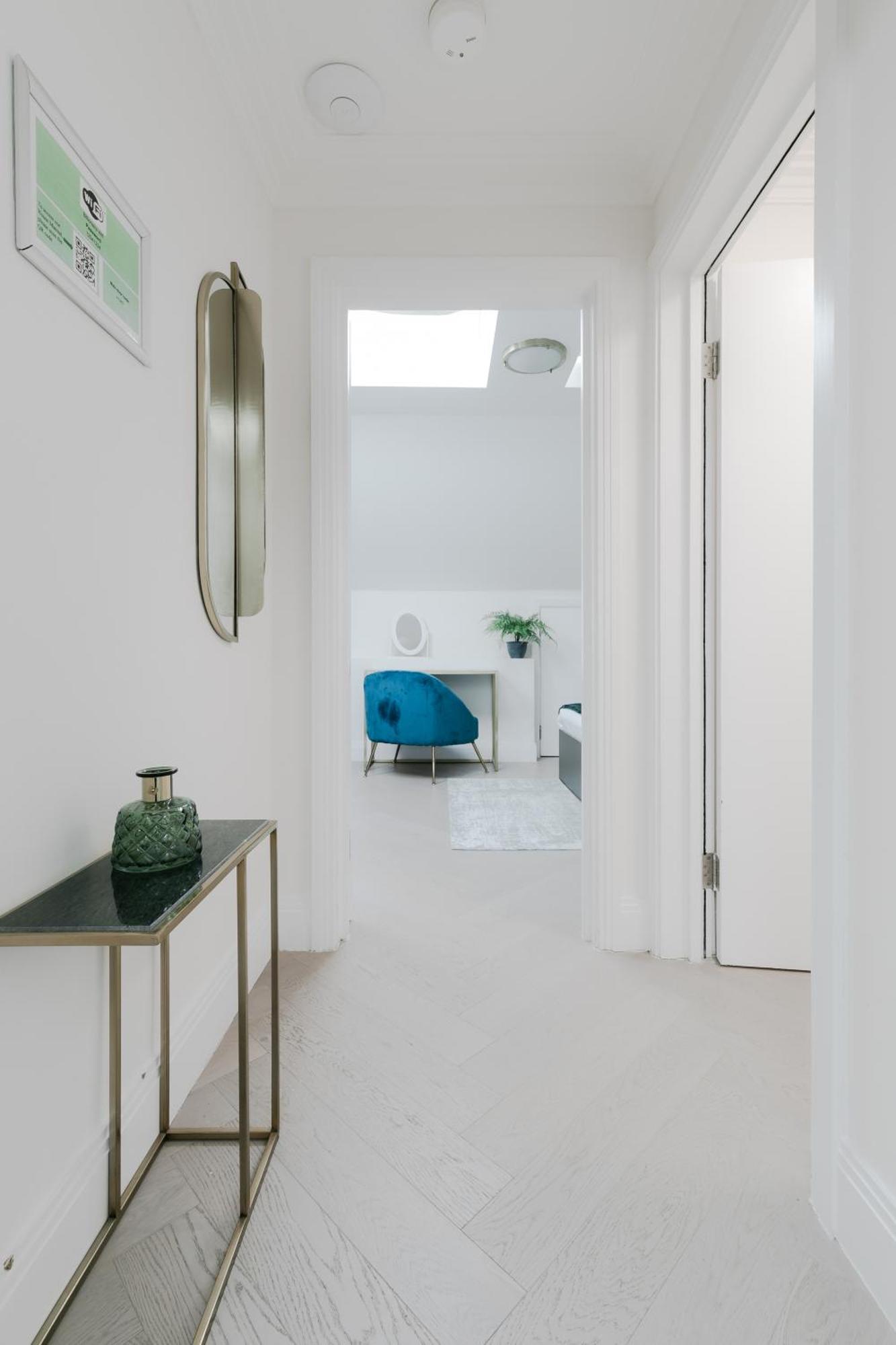 Modern Apartments Near Harrods And The Science Museum London Room photo