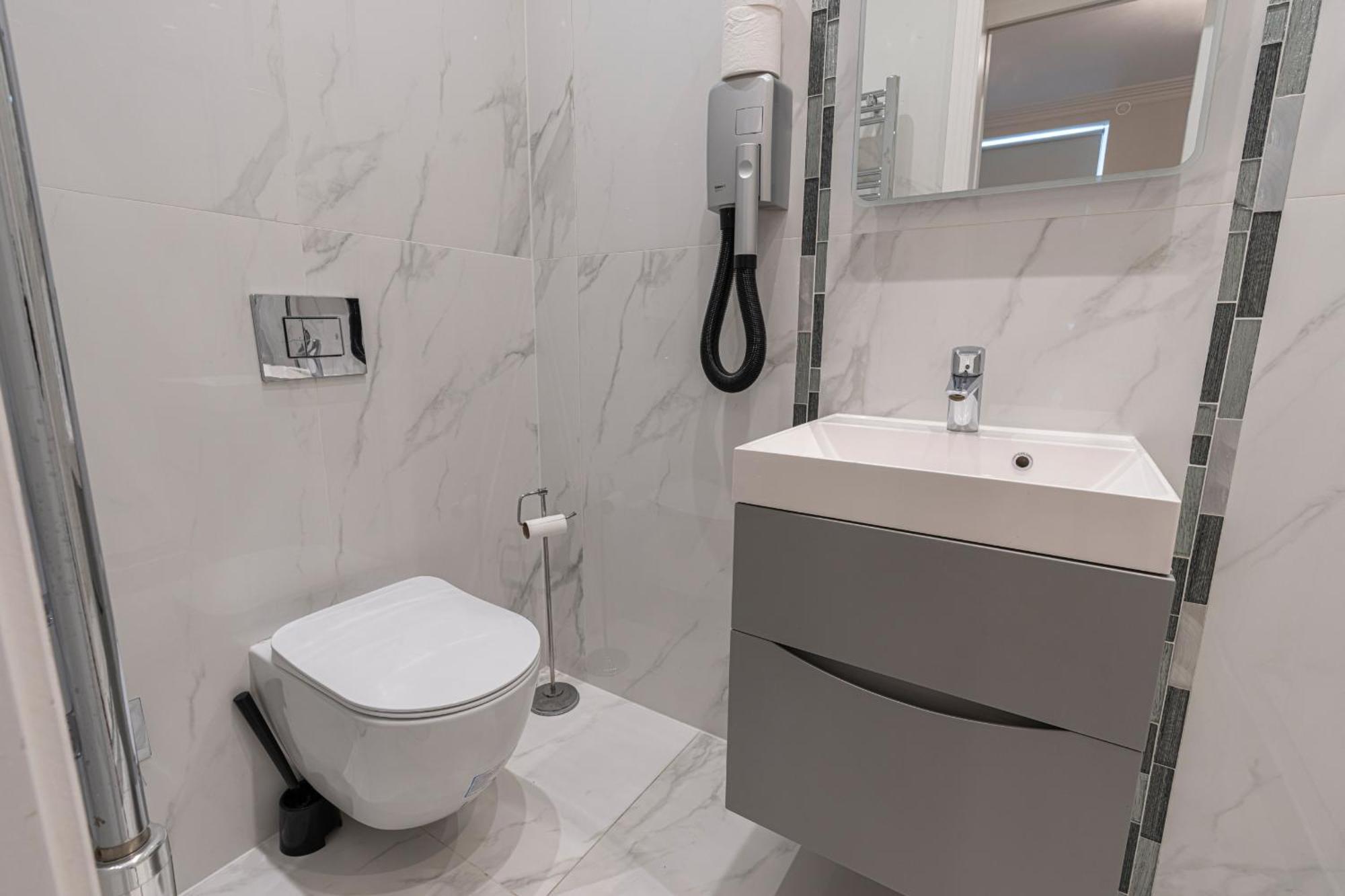 Modern Apartments Near Harrods And The Science Museum London Room photo